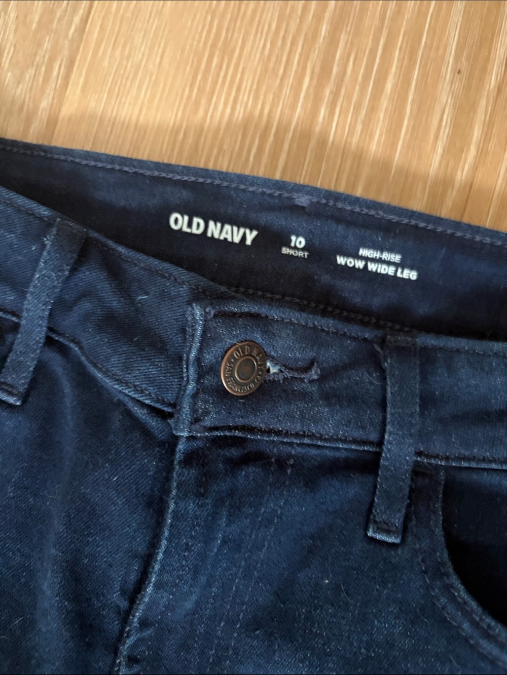 Old Navy Wide Leg Dark Blue Women’s Jeans 10 Short NWT - Picture 3 of 3